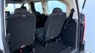 Financování Hatchback Peugeot Rifter 2022