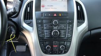 Lízing Hatchback Opel Astra 2011