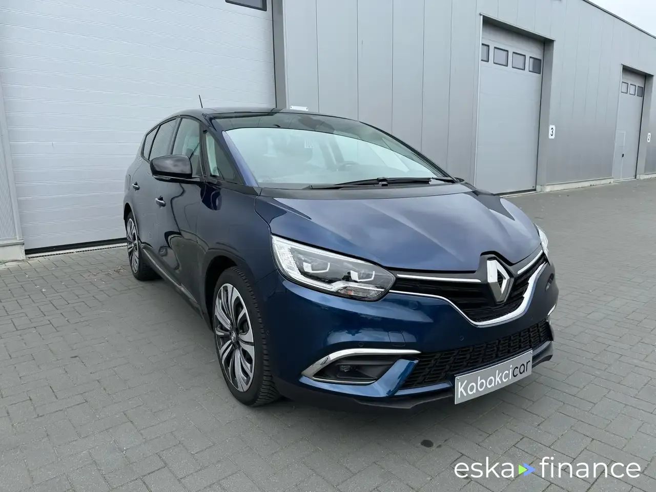 Lízing Hatchback Renault Grand Scenic 2022