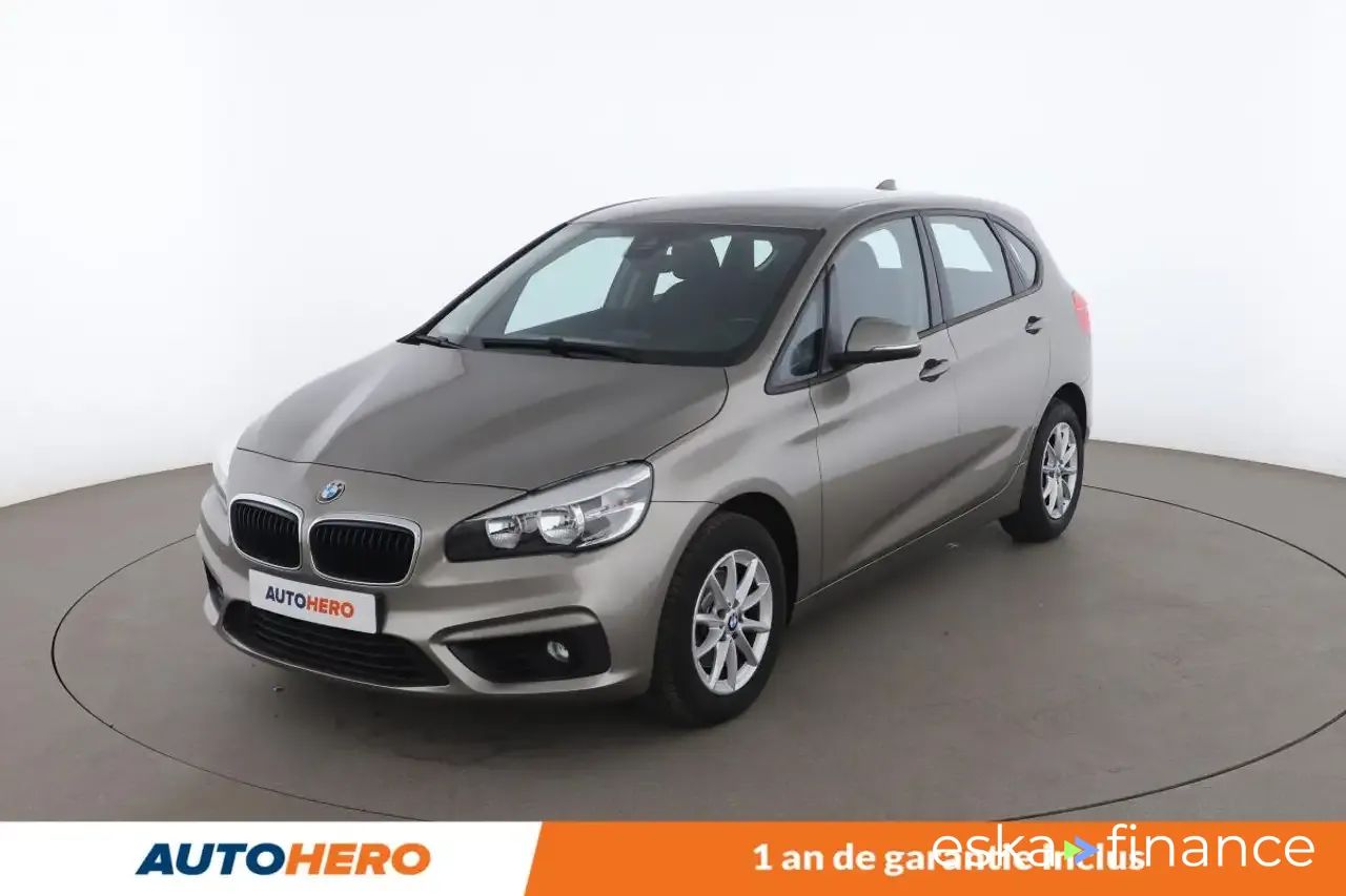 Leasing Hatchback BMW 216 2016