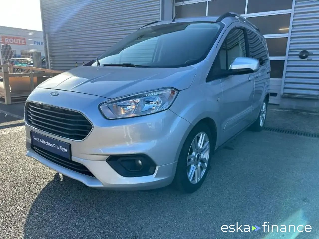 Leasing Hayon Ford Tourneo Courier 2019