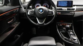 Lízing Hatchback BMW 216 2021