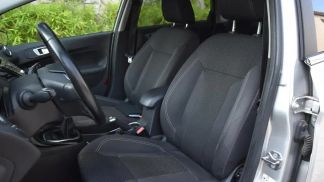 Leasing Sedan Ford Fiesta 2015