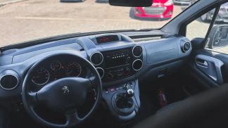Lízing Hatchback Peugeot Partner 2017