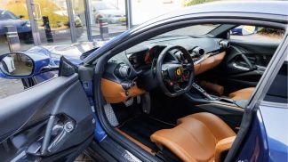 Leasing Coupé Ferrari 812 2019
