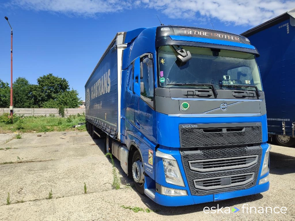 Finansowanie Ciągnik siodłowy Volvo FH500 2017