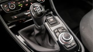 Leasing Hatchback BMW 218 2014