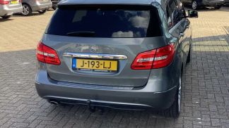 Leasing Hatchback MERCEDES B 180 2012