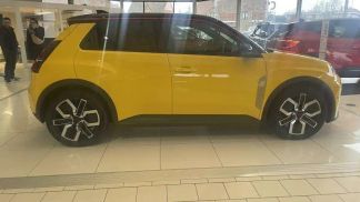 Lízing Sedan Renault R 5 2025