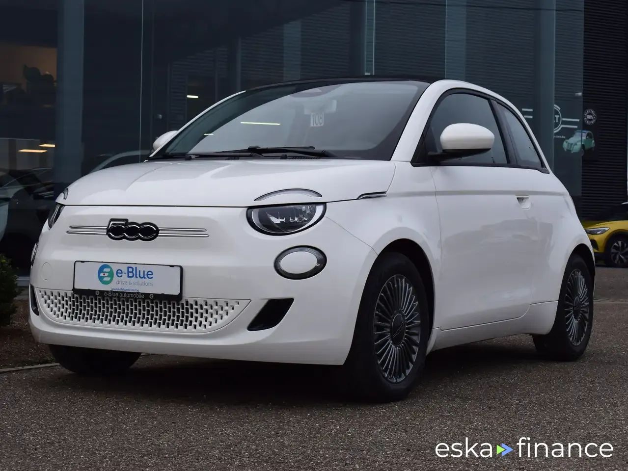 Lízing Kabriolet Fiat 500e 2022