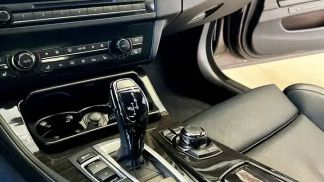 Lízing Sedan BMW 535 2011