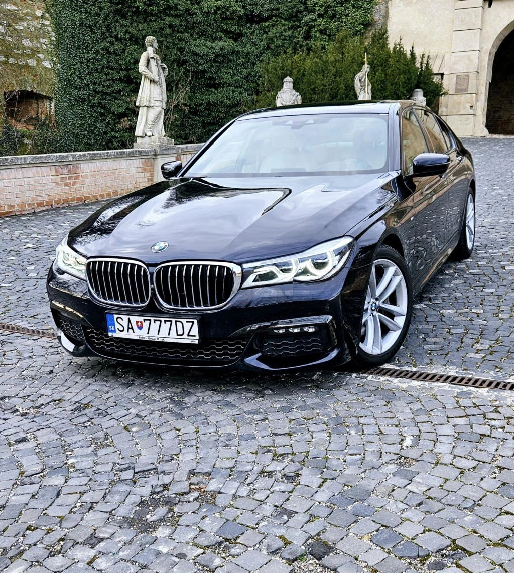 Lízing Sedan BMW RAD 7 2019