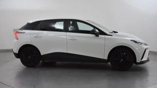 Lízing Sedan MG MG4 2023