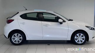 Lízing Sedan Mazda 2 2020
