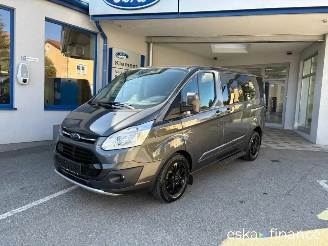 Lízing Hatchback Ford Tourneo Custom 2017