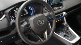 Lízing SUV Toyota RAV 4 2019