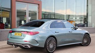 Lízing Sedan MERCEDES E 300 2024