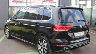 Financování Hatchback Volkswagen Touran 2019
