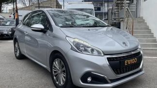 Lízing Hatchback Peugeot 208 2016