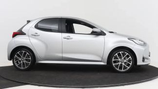 Lízing Hatchback Toyota Yaris 2024