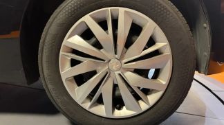 Lízing Hatchback Peugeot 208 2022