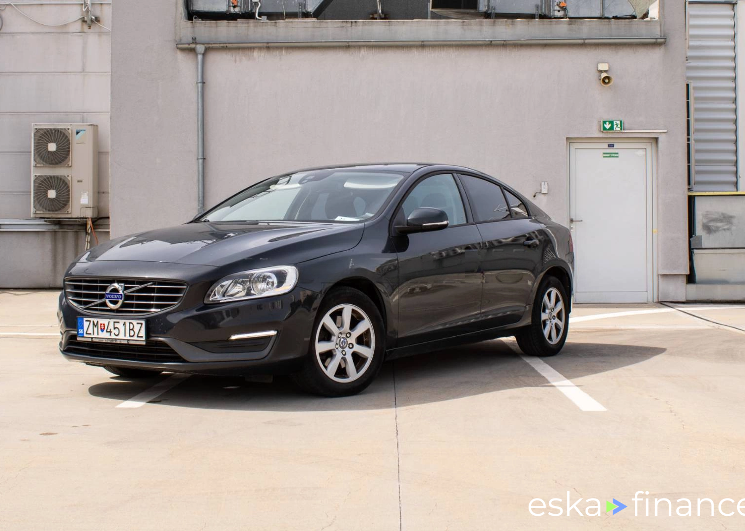 Lízing Sedan Volvo S60 2013