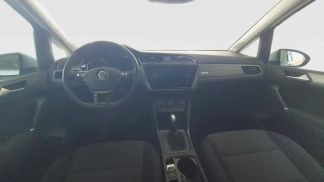Financování Hatchback Volkswagen Touran 2019