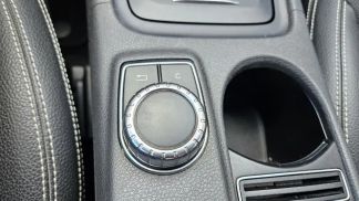 Lízing Sedan MERCEDES CLA 200 2013