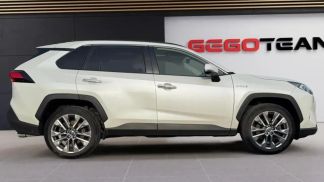 Finansowanie SUV Toyota RAV 4 2021