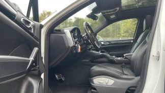 Lízing SUV Porsche Cayenne 2015