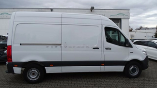 Špeciálny nákladiak MERCEDES SPRINTER 2021