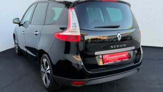 Lízing Hatchback Renault Scenic 2011