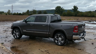 SUV Dodge RAM 1500 2022