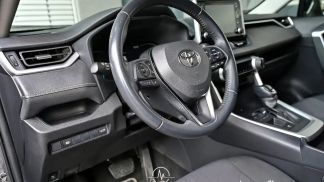Finansowanie SUV Toyota RAV 4 2019