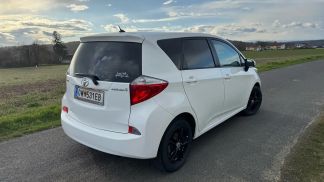 Leasing Hayon Toyota Verso-S 2011