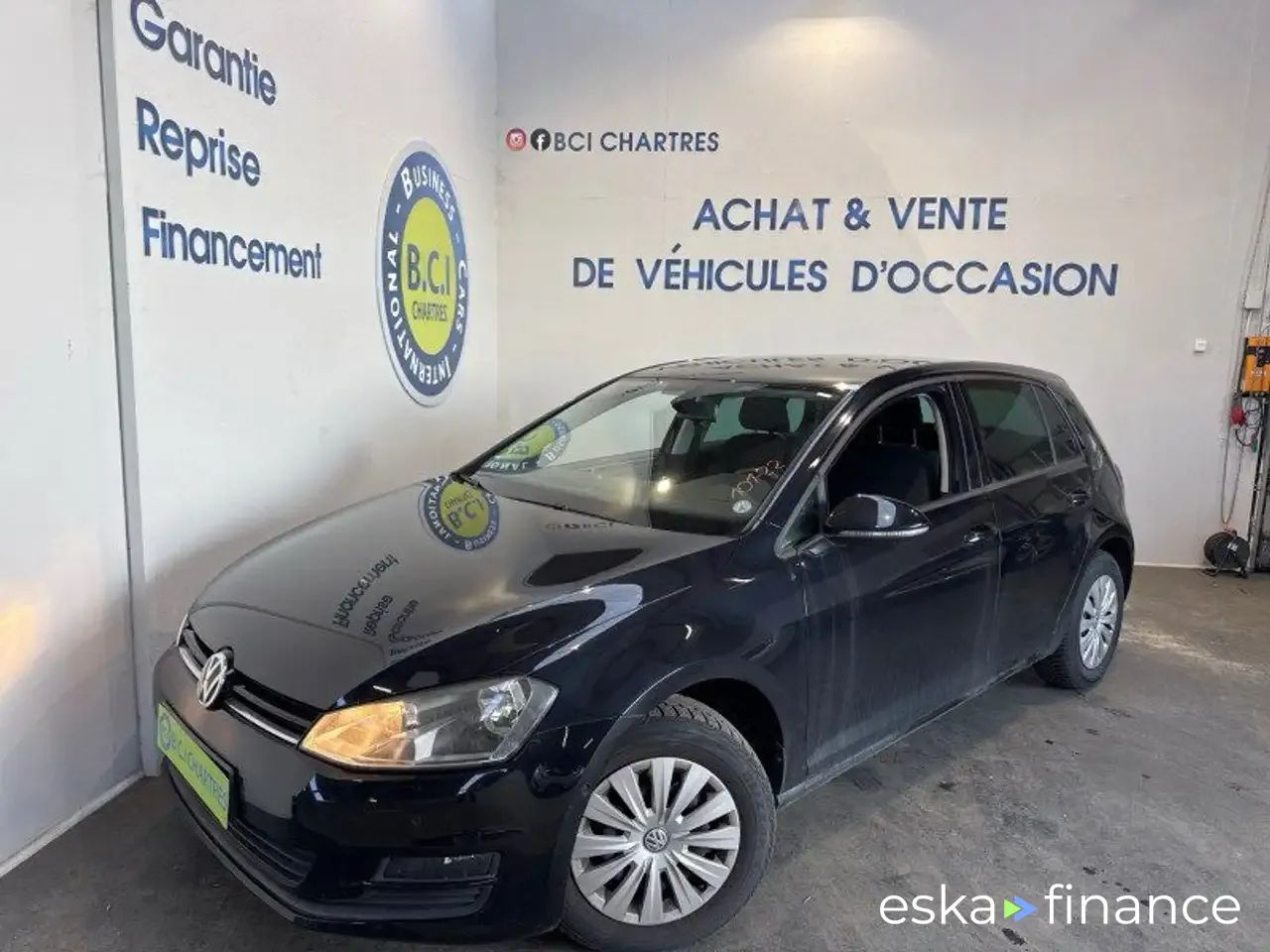 Lízing Sedan Volkswagen Golf 2013