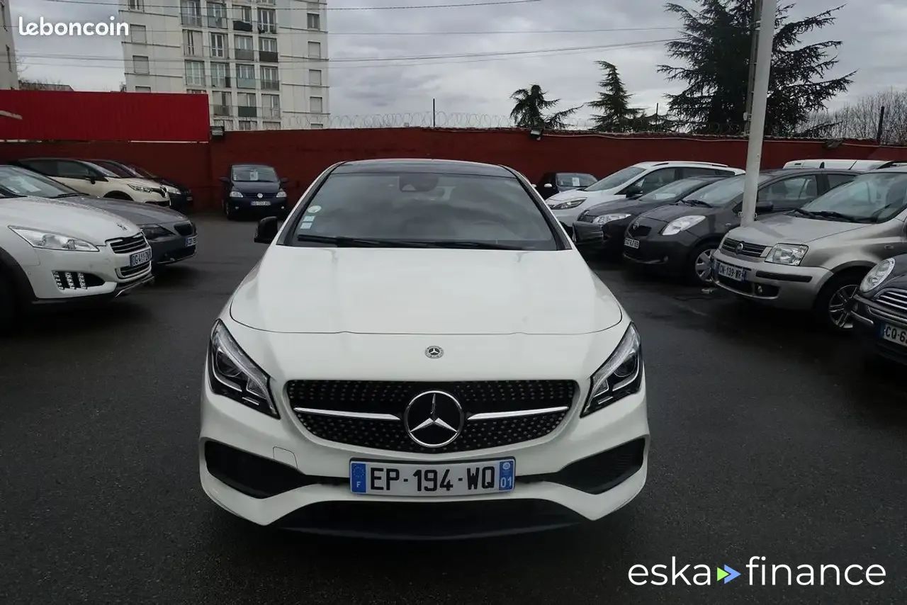 Lízing Kombi MERCEDES CLA 220 2017