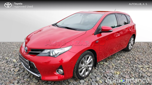 Toyota Auris 2014