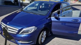 Leasing Wagon MERCEDES B 180 2012