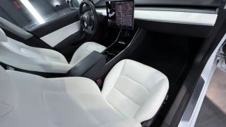 Lízing Sedan Tesla Model 3 2019