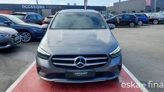 Leasing Le transport des passagers MERCEDES B 200 2019