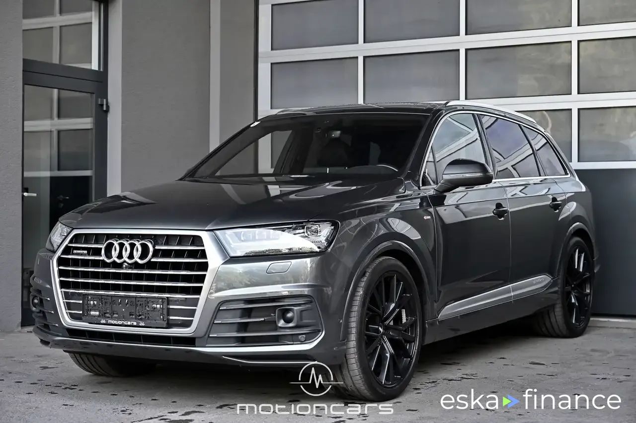 Lízing SUV Audi Q7 2016
