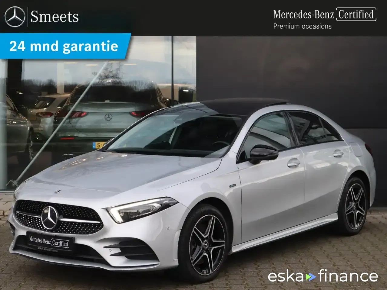 Lízing Sedan MERCEDES A 250 2020
