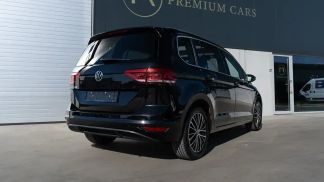 Lízing Hatchback Volkswagen Touran 2021