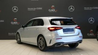 Lízing Hatchback MERCEDES A 180 2023