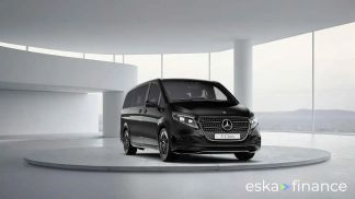 Lízing Hatchback MERCEDES V 250 2024