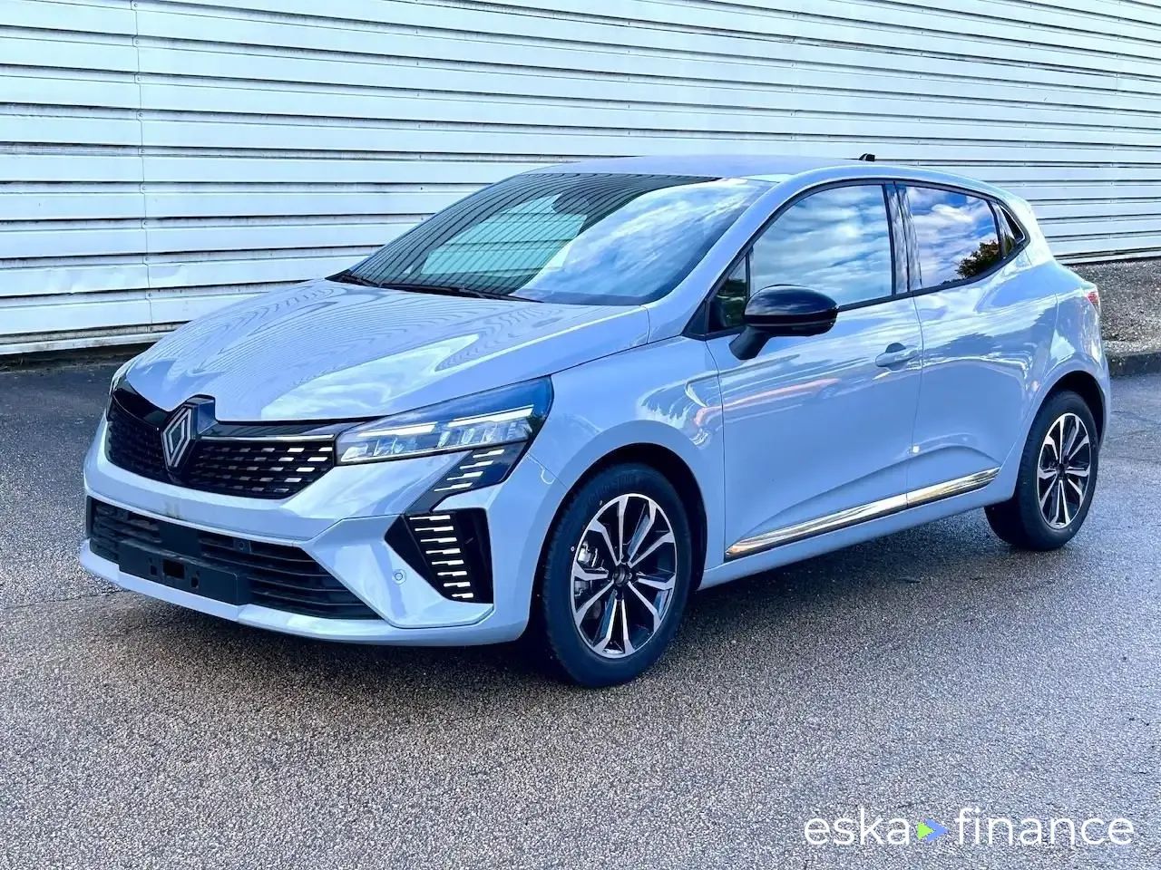 Leasing Sedan Renault Clio 2024
