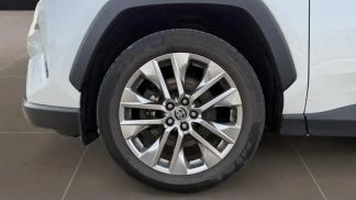 Finansowanie SUV Toyota RAV 4 2021