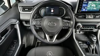 Finansowanie SUV Toyota RAV 4 2019