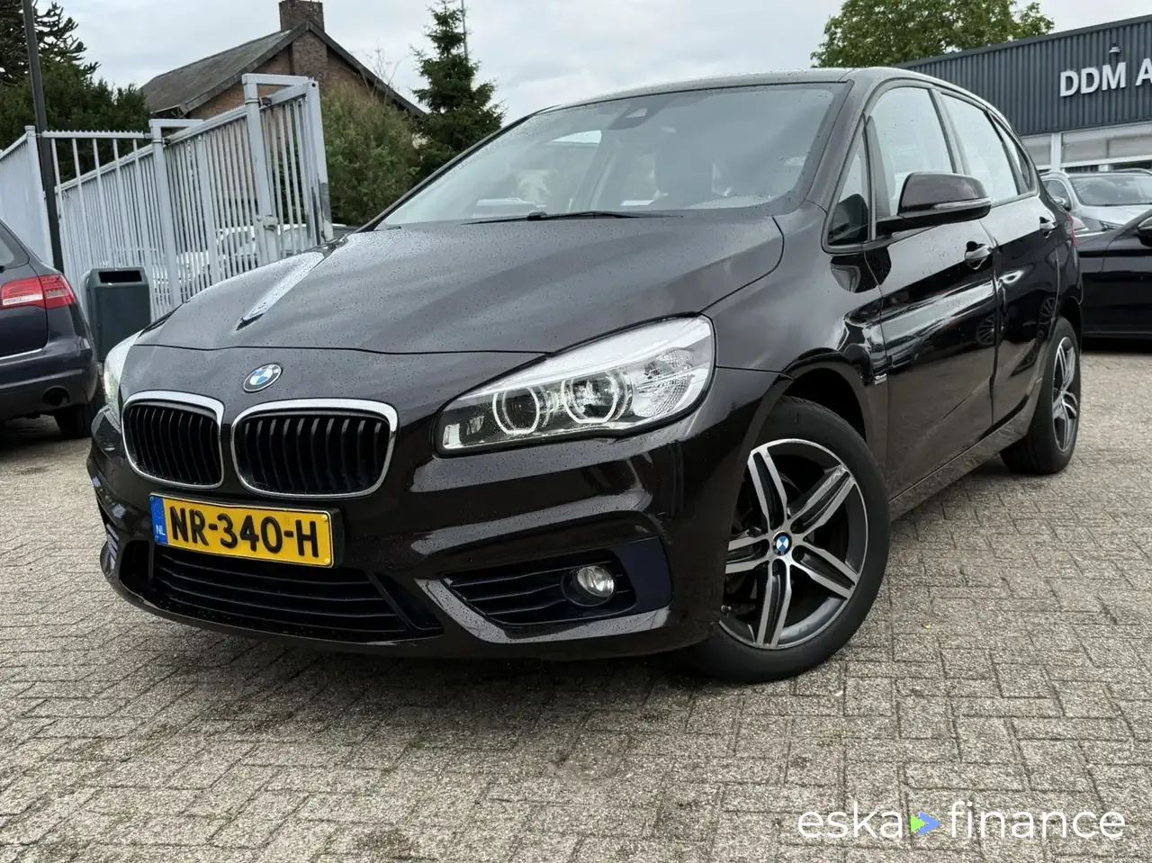 Leasing Hatchback BMW 216 2017